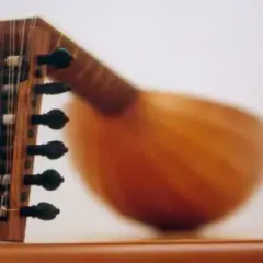 Instrumenty Bliskiego Wschodu - lutnia, qanun, darbuka i inne