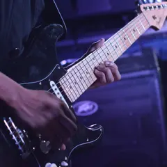  4 akordowa gitara dla początkujących! Gramy sto lat - kurs i nuty na gitarze krok po kroku
