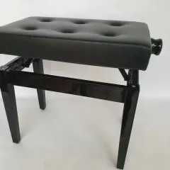  Stołek do pianina - krzesło dla pianisty, wygoda i styl
