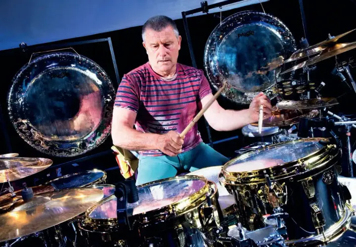 Układy perkusyjne w muzyce rockowej i metalowej