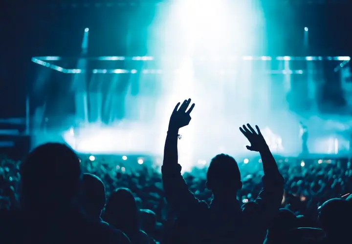 EDM - charakterystyka gatunku i najważniejsze postacie sceny
