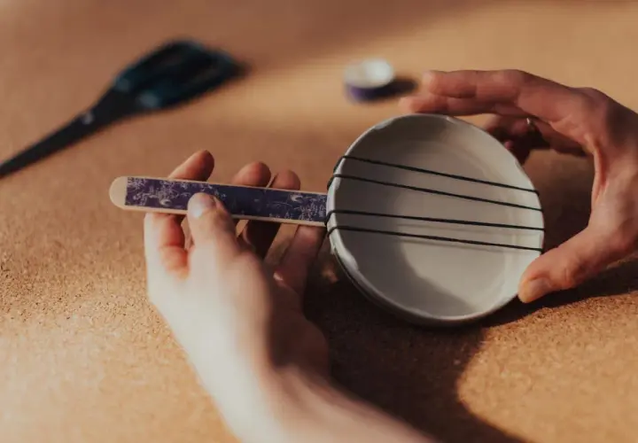 Instrumenty muzyczne DIY - jak zbudować własnoręcznie?