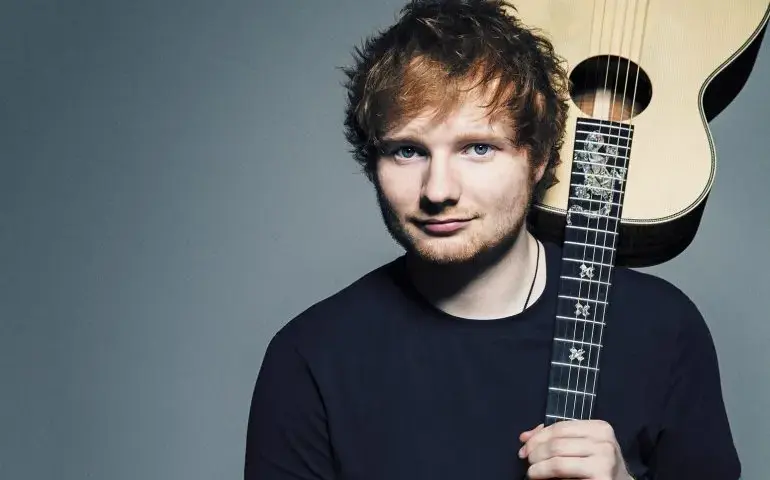 Z jakiego kraju pochodzi Ed Sheeran? Odkryj jego niezwykłe pochodzenie